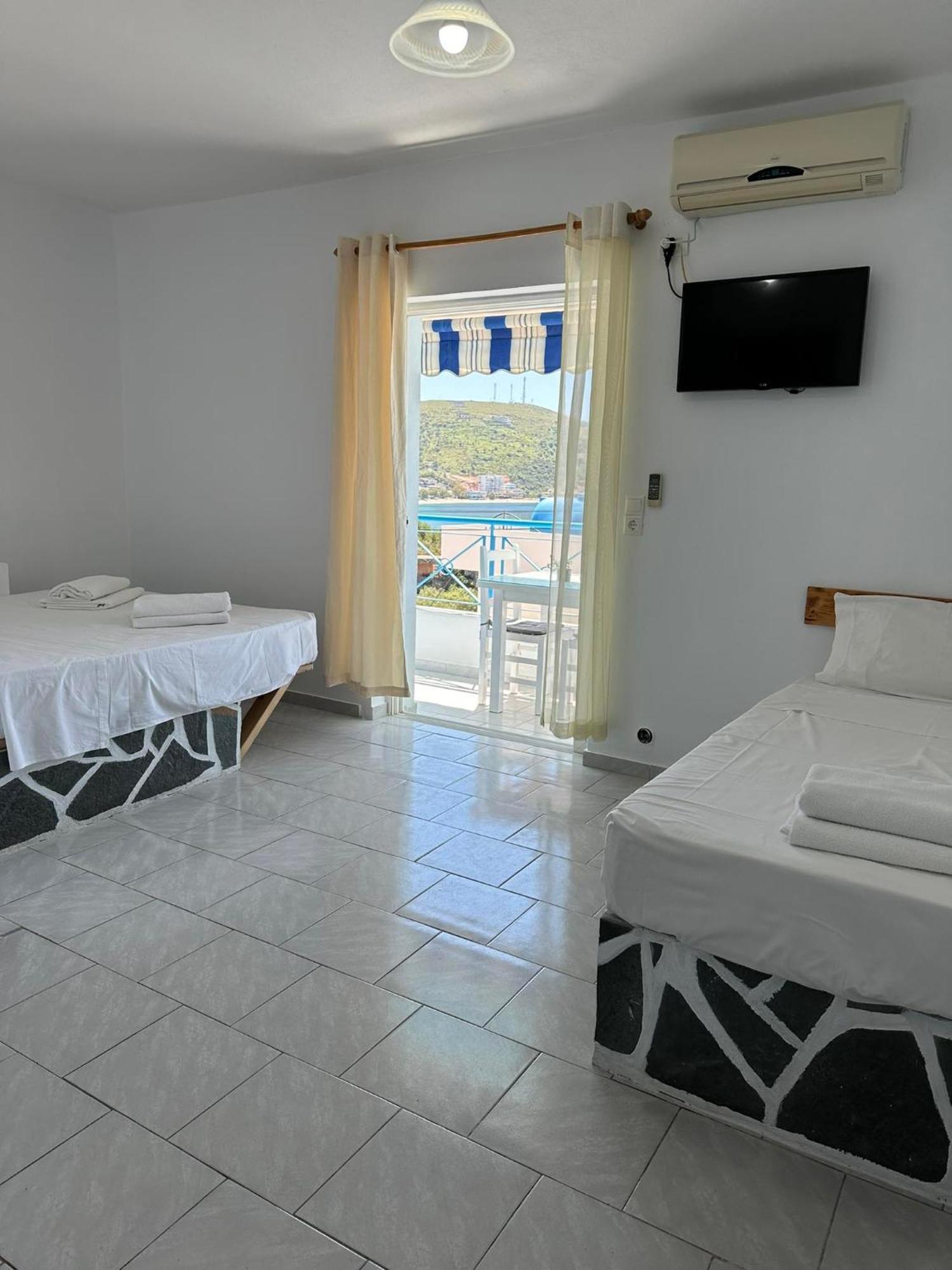 In Himaras Heart Hotel Buitenkant foto
